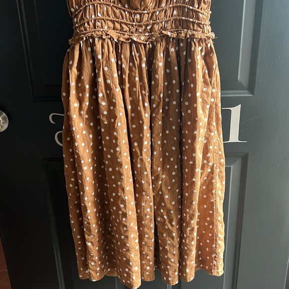 Tan A-line Midi dress - Picture 6 of 8